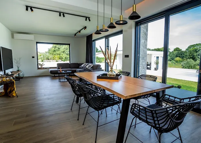 Βίλα Mia Stella Ρόβινι